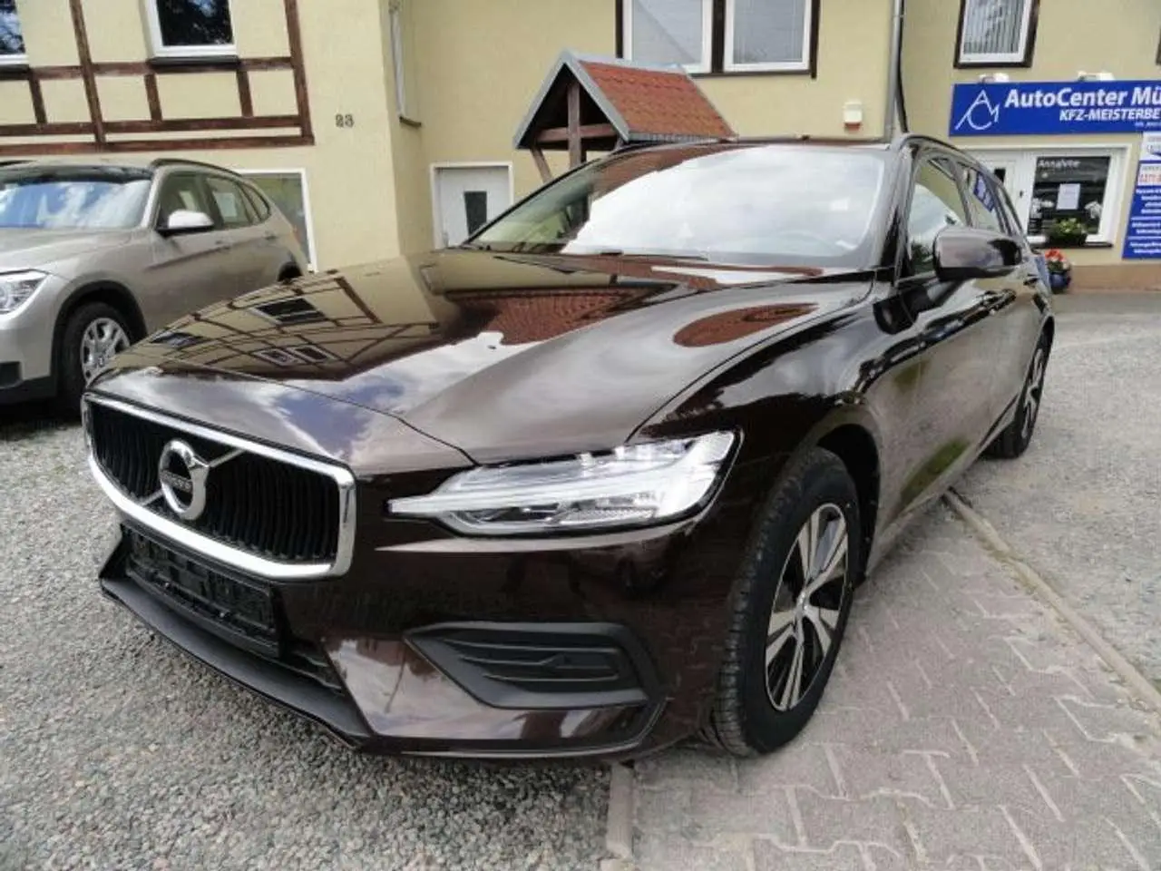 Photo 1 : Volvo V60 2020 Diesel