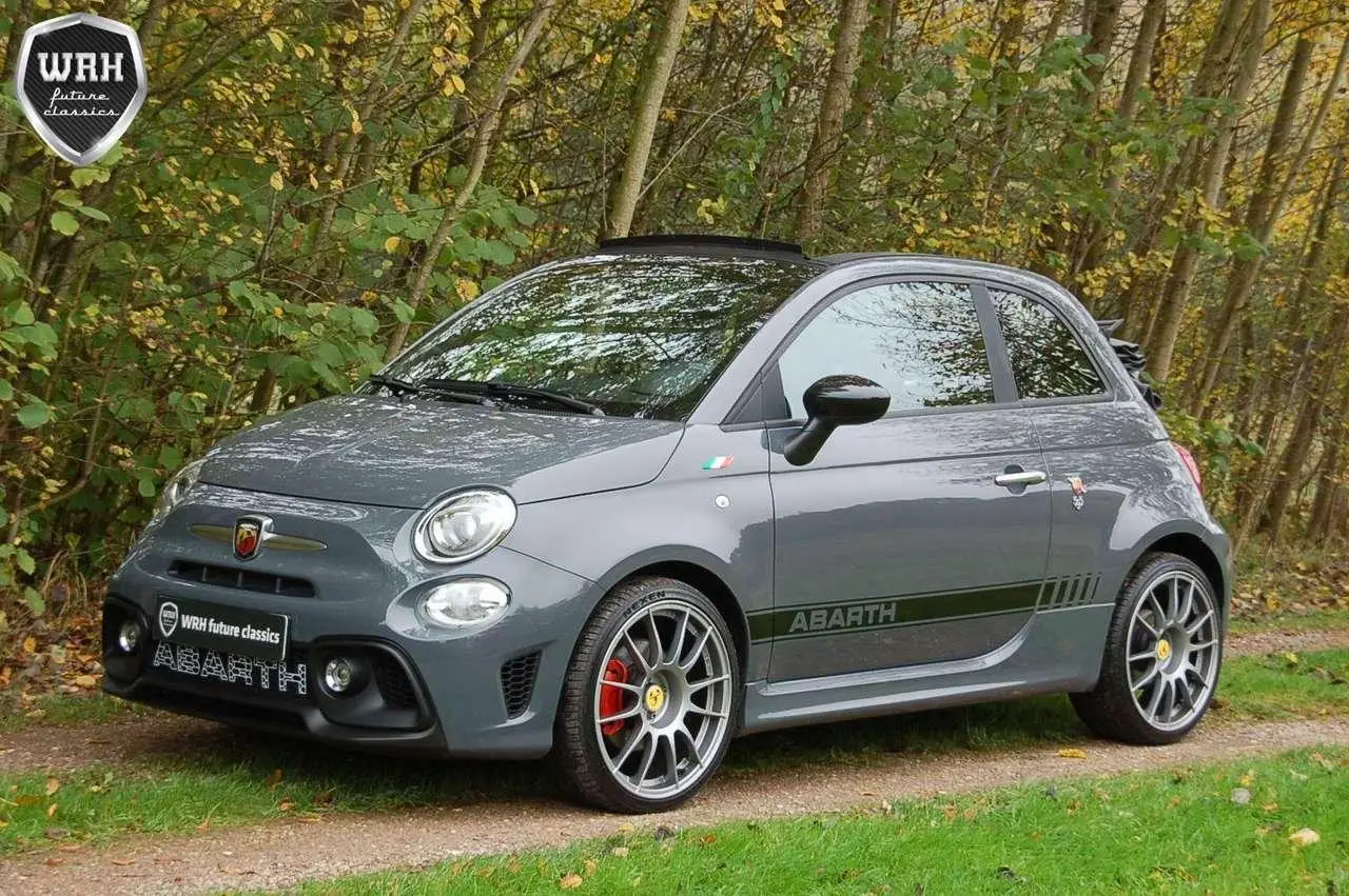 Photo 1 : Abarth 595 2021 Petrol