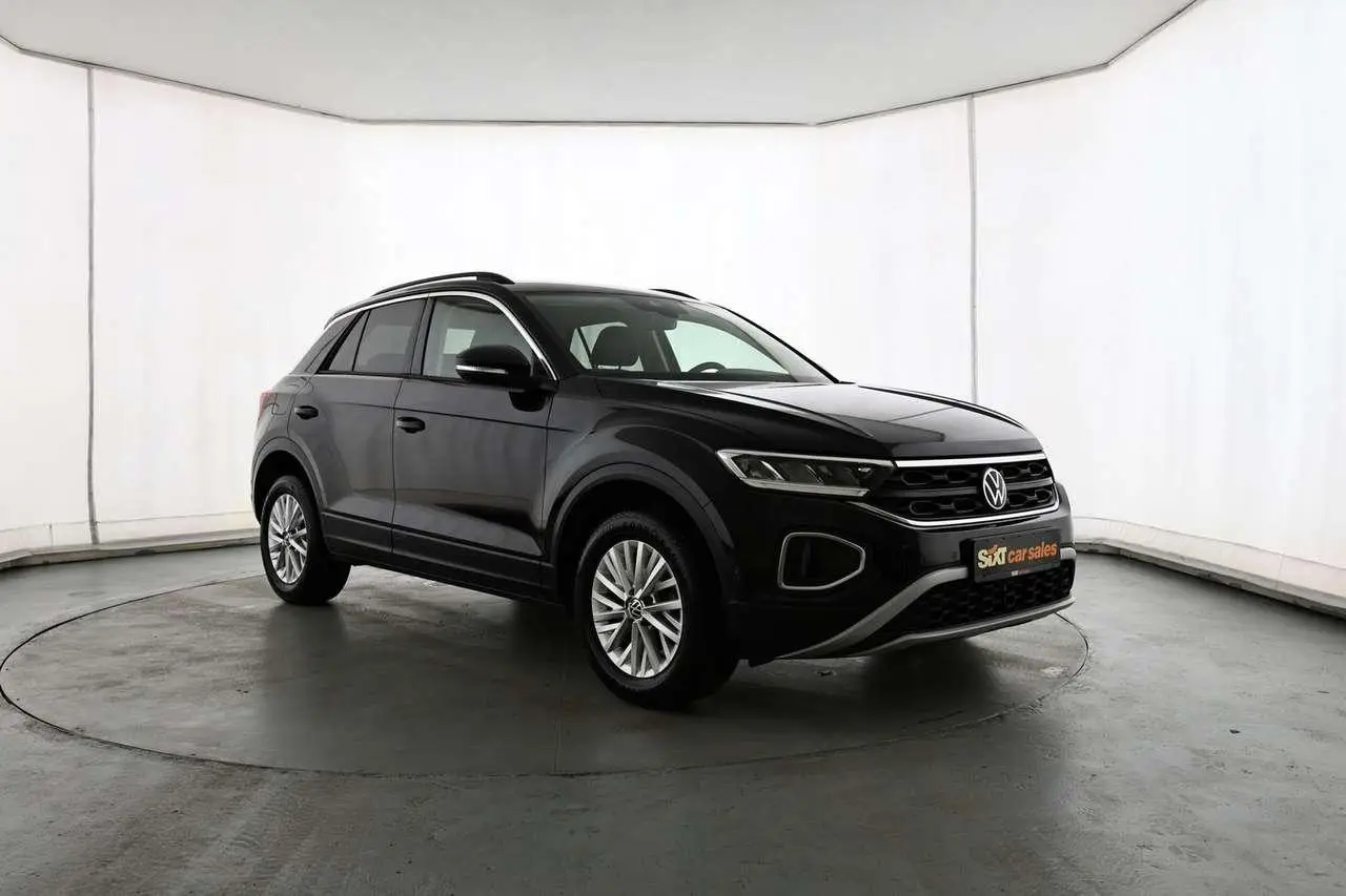 Photo 1 : Volkswagen T-roc 2023 Petrol