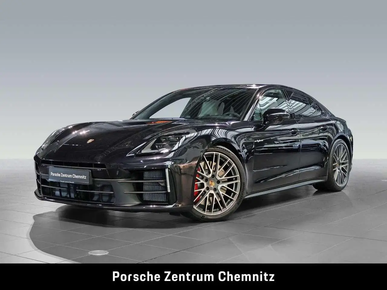 Photo 1 : Porsche Panamera 2024 Hybride