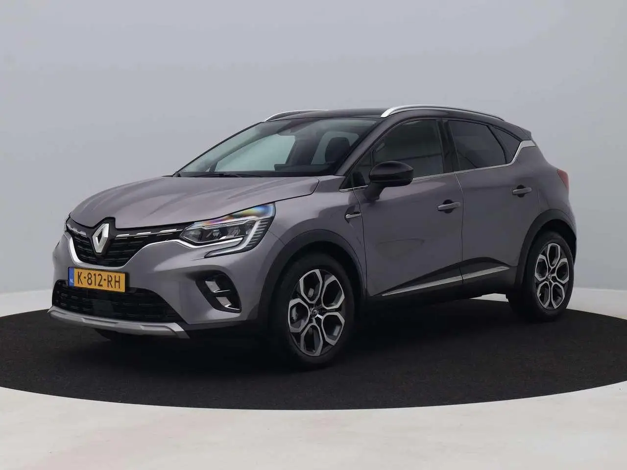 Photo 1 : Renault Captur 2021 Petrol