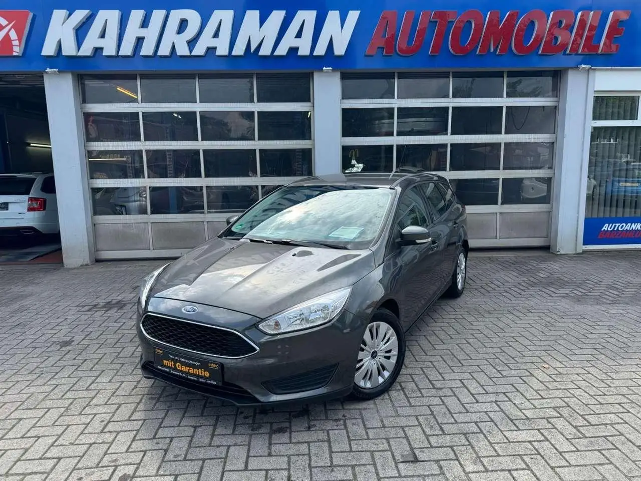 Photo 1 : Ford Focus 2017 Petrol