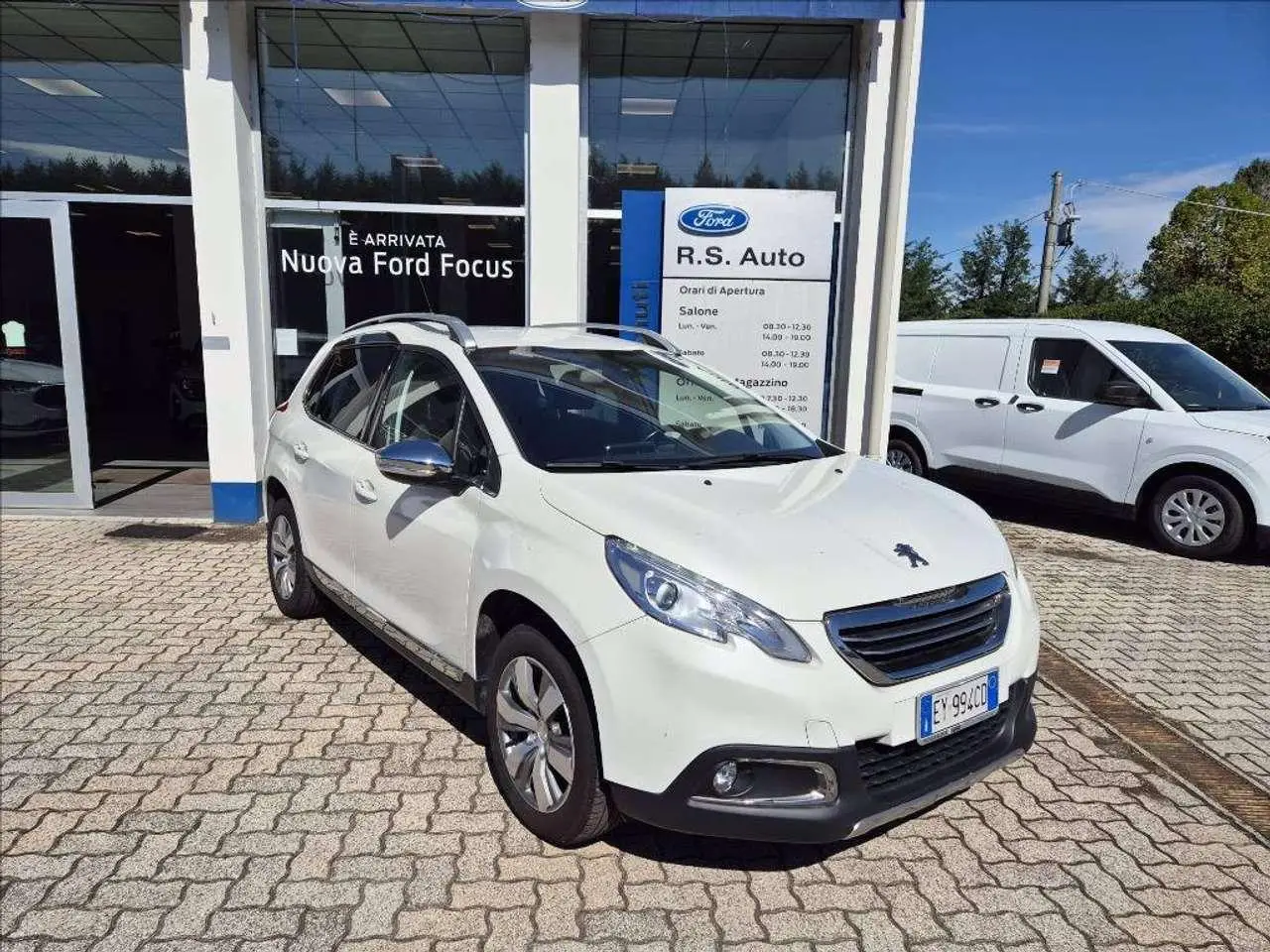 Photo 1 : Peugeot 2008 2015 Essence