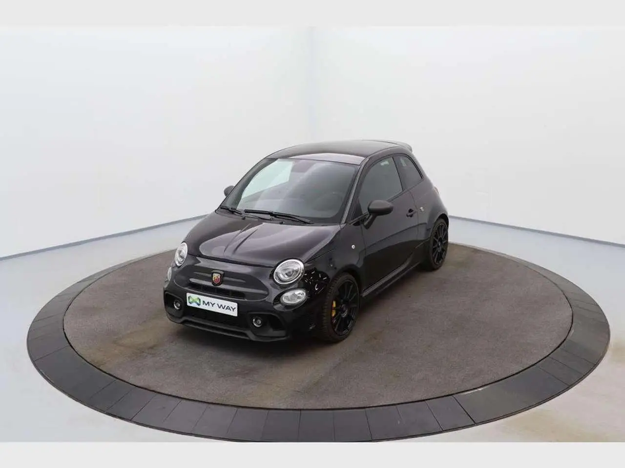 Photo 1 : Abarth 695 2023 Petrol