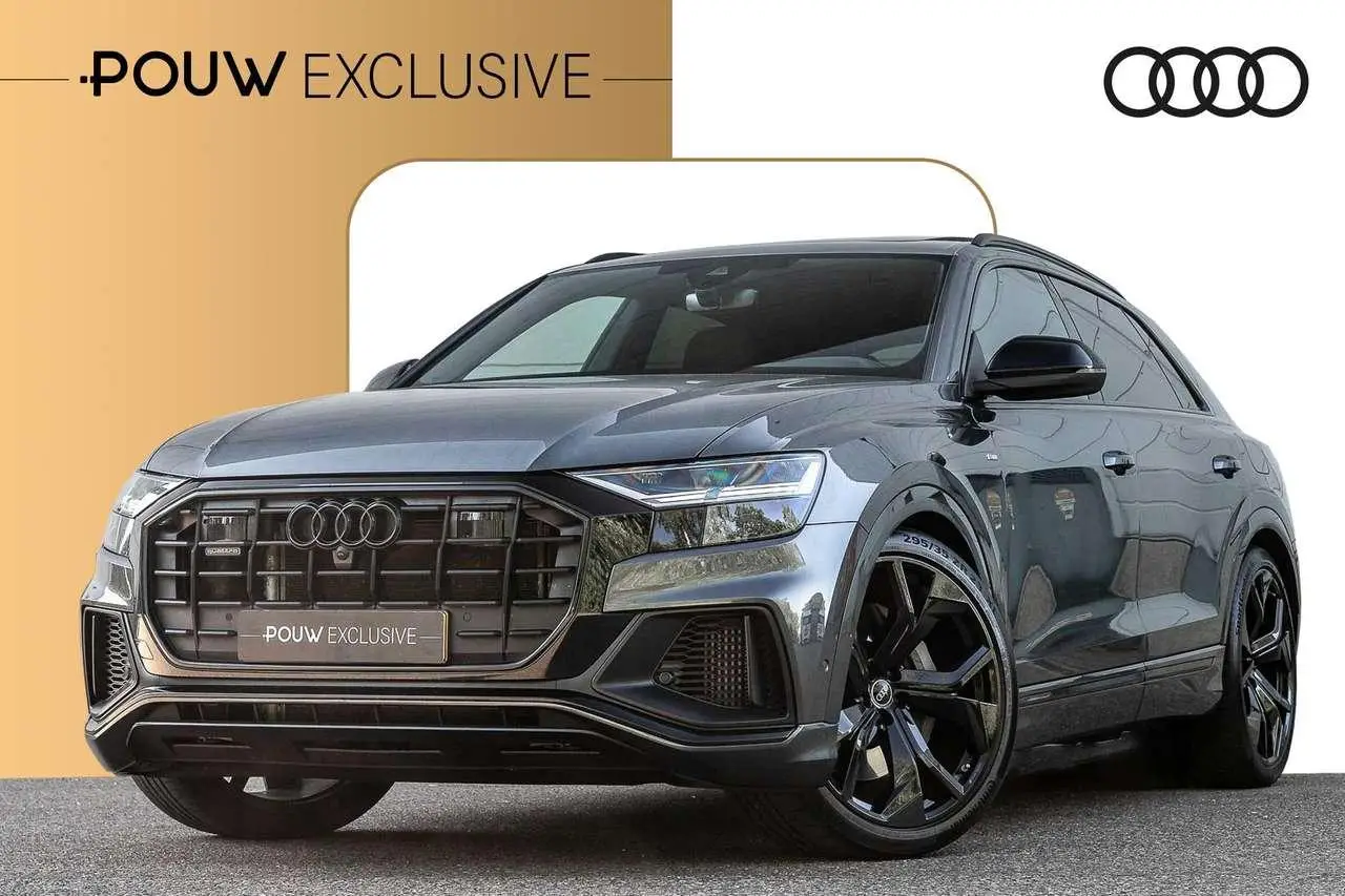 Photo 1 : Audi Q8 2023 Hybride