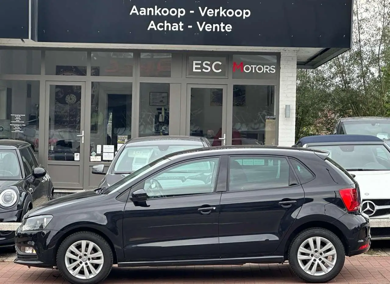 Photo 1 : Volkswagen Polo 2015 Essence