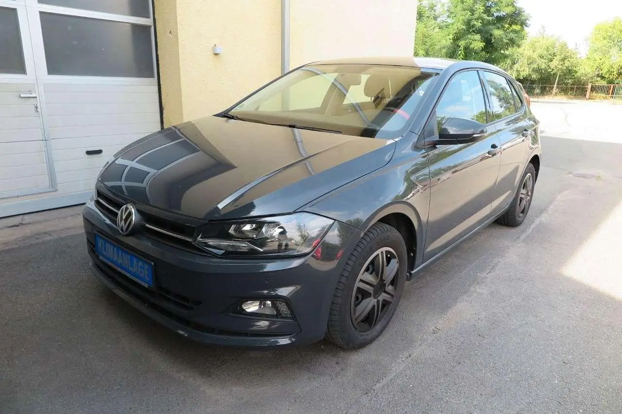 Photo 1 : Volkswagen Polo 2019 Essence