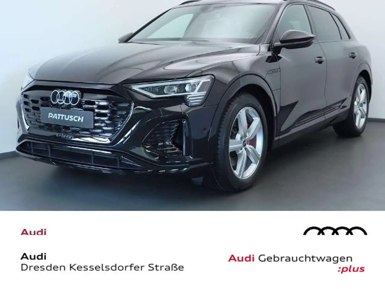 Photo 1 : Audi Q8 2023 Électrique