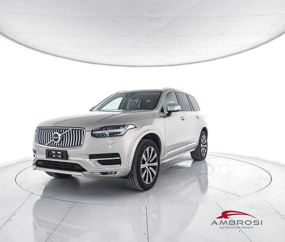 Photo 1 : Volvo Xc90 2024 Hybride