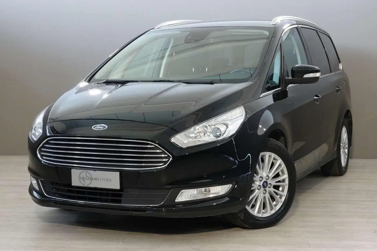 Photo 1 : Ford Galaxy 2018 Diesel