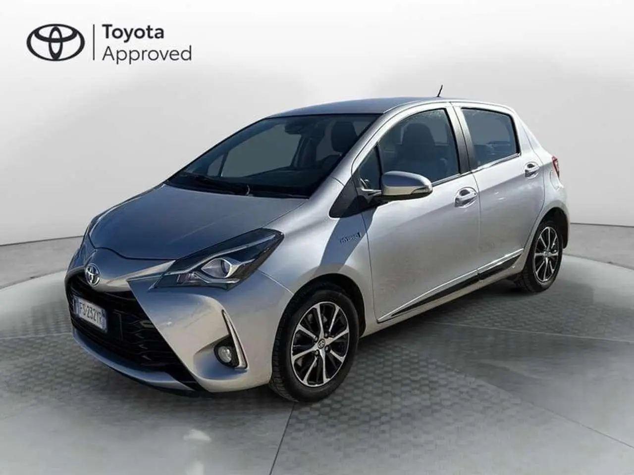 Photo 1 : Toyota Yaris 2018 Hybrid