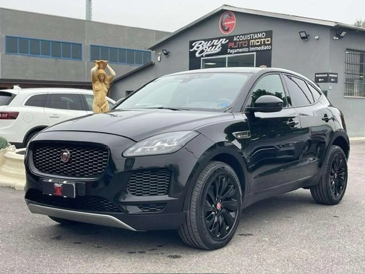 Photo 1 : Jaguar E-pace 2019 Diesel