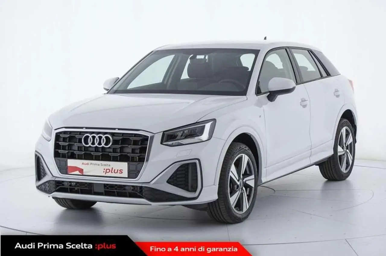 Photo 1 : Audi Q2 2022 Diesel