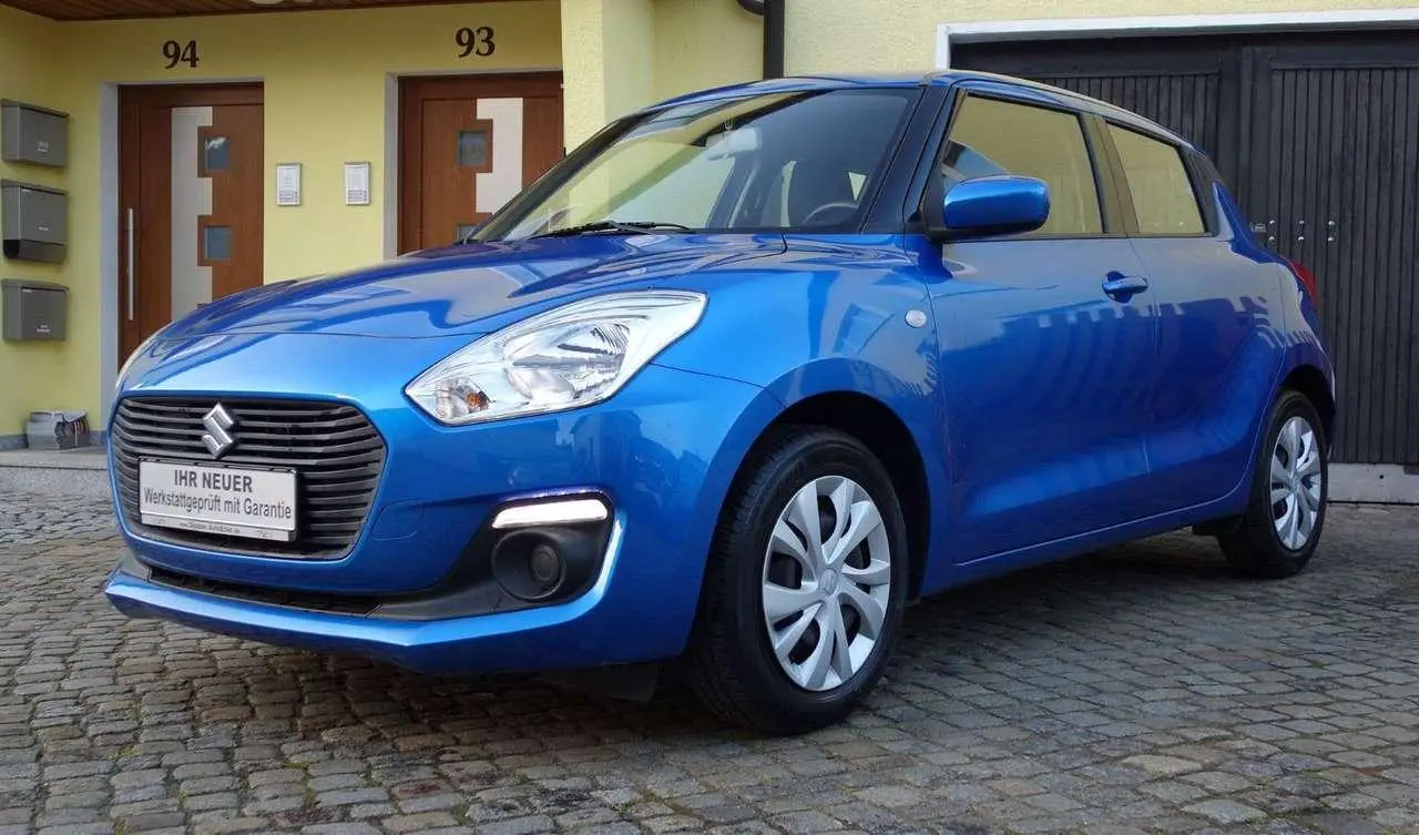 Photo 1 : Suzuki Swift 2018 Essence