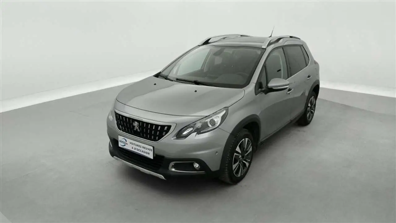 Photo 1 : Peugeot 2008 2019 Essence