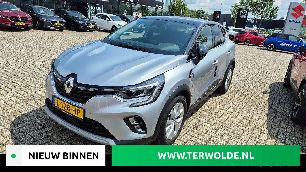 Photo 1 : Renault Captur 2021 Hybride