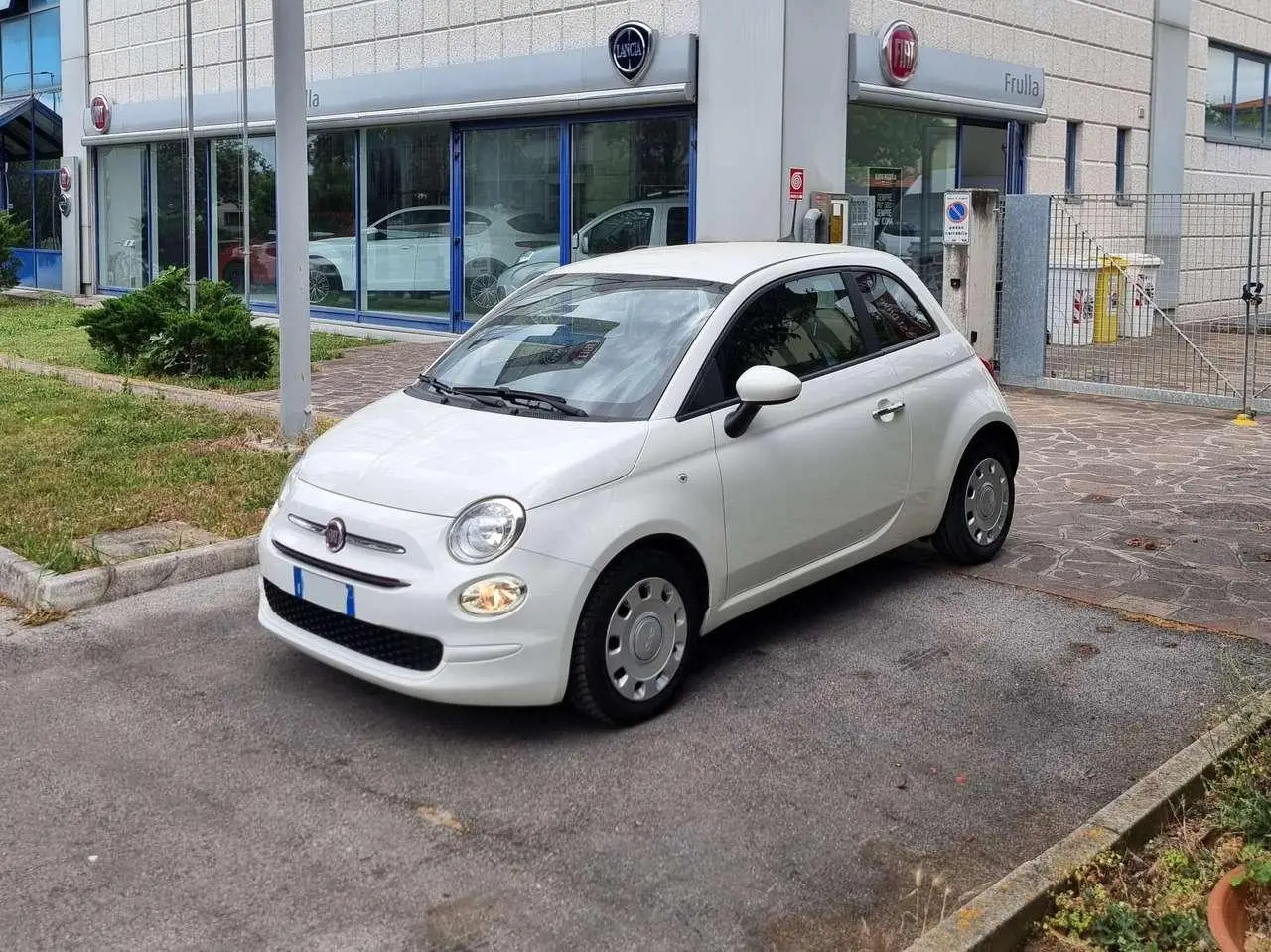 Photo 1 : Fiat 500 2020 Hybrid