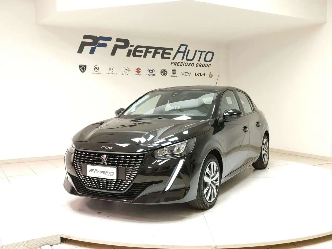 Photo 1 : Peugeot 208 2020 Essence