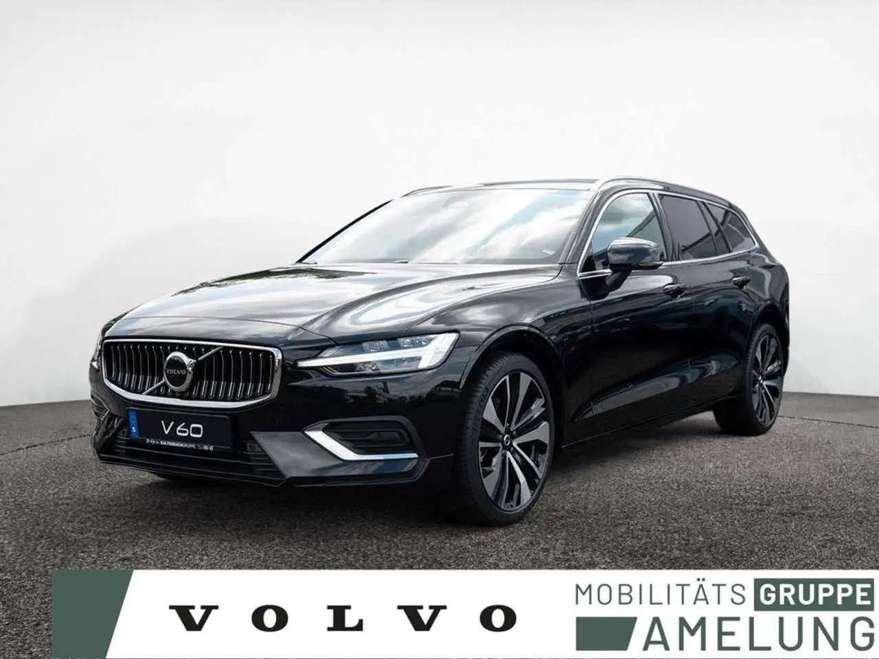 Photo 1 : Volvo V60 2023 Diesel