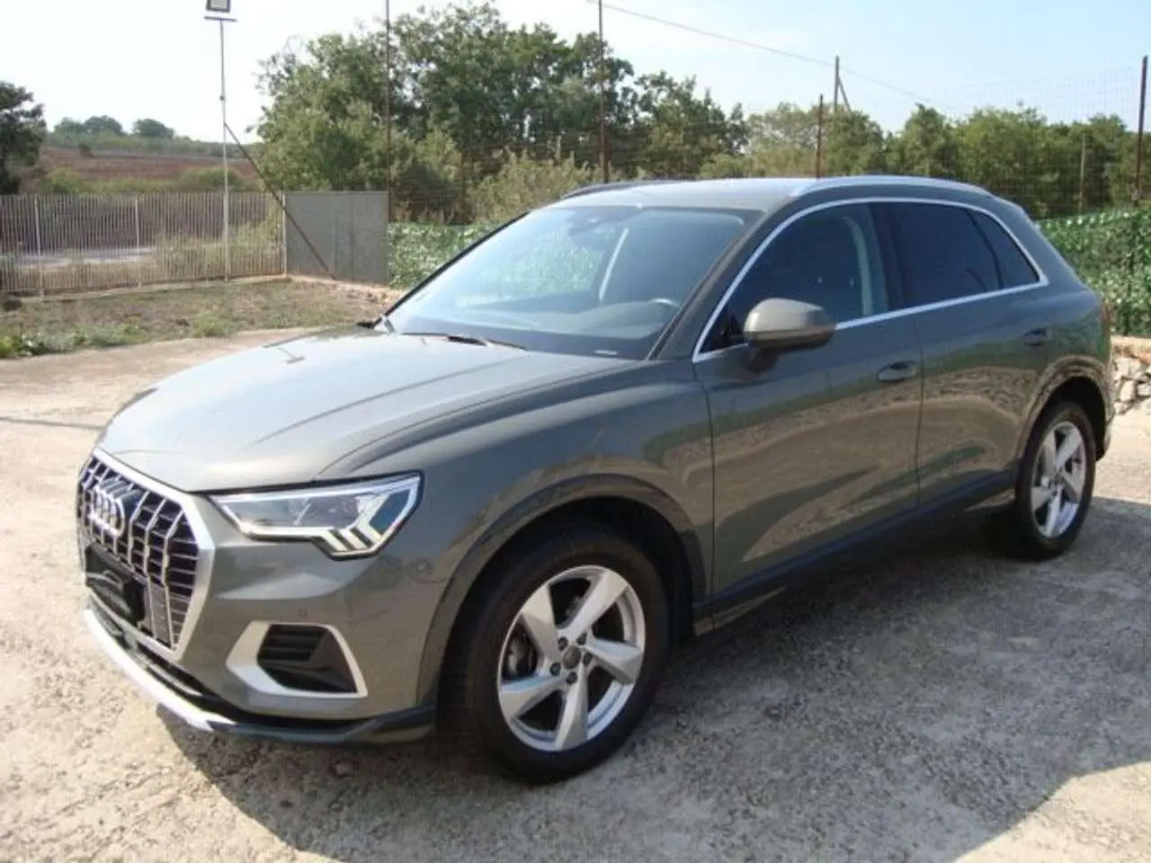 Photo 1 : Audi Q3 2019 Diesel