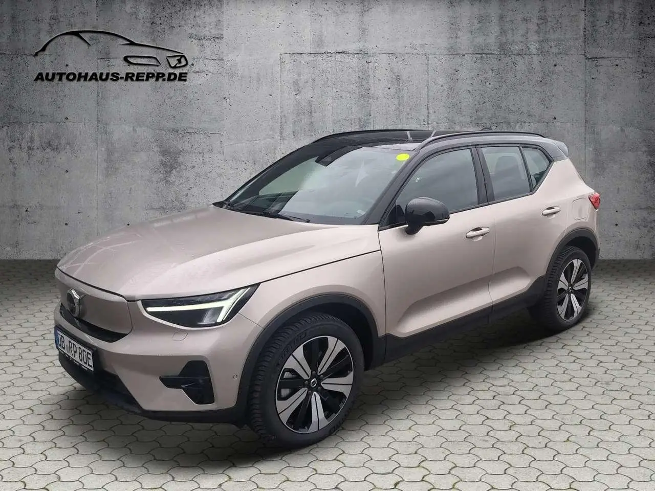 Photo 1 : Volvo Xc40 2022 Electric