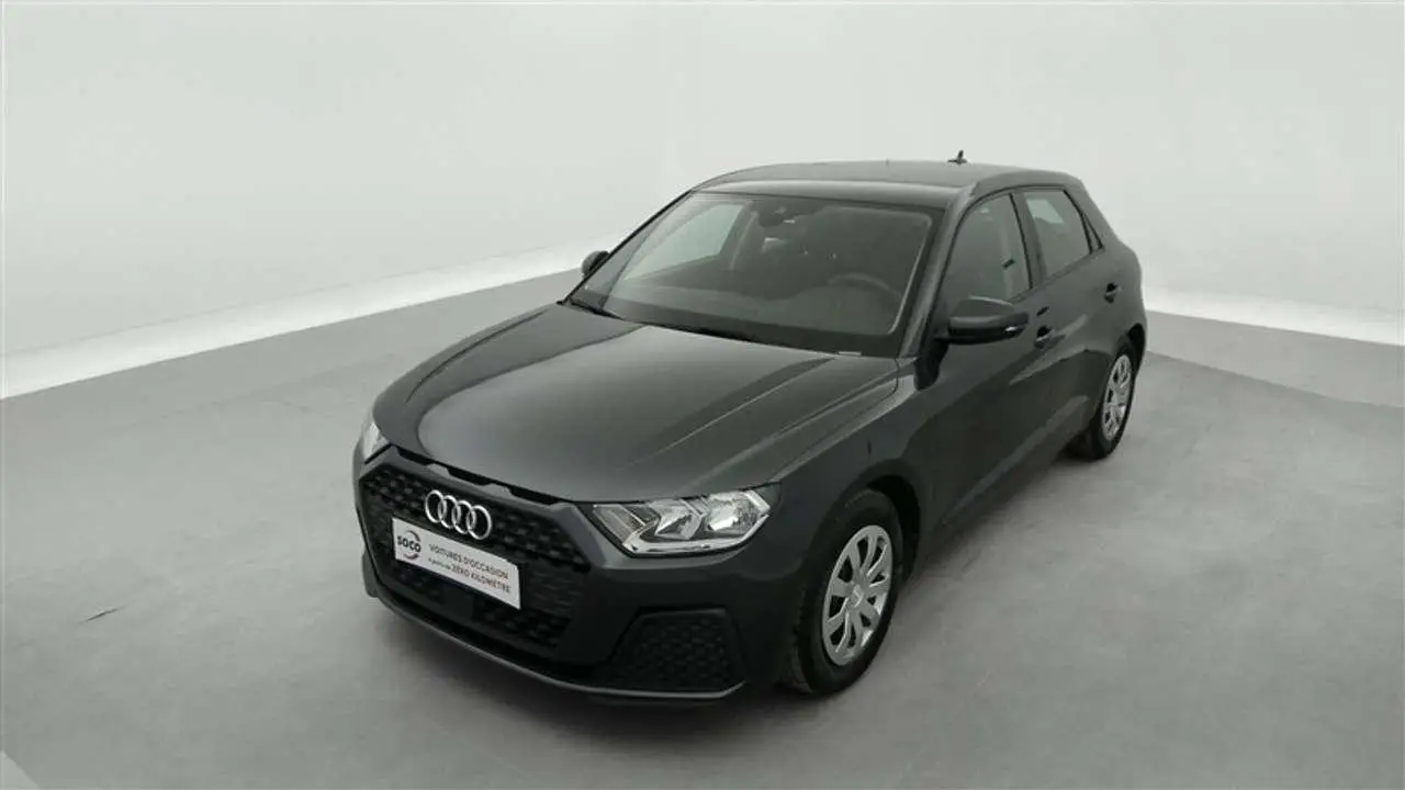 Photo 1 : Audi A1 2019 Essence