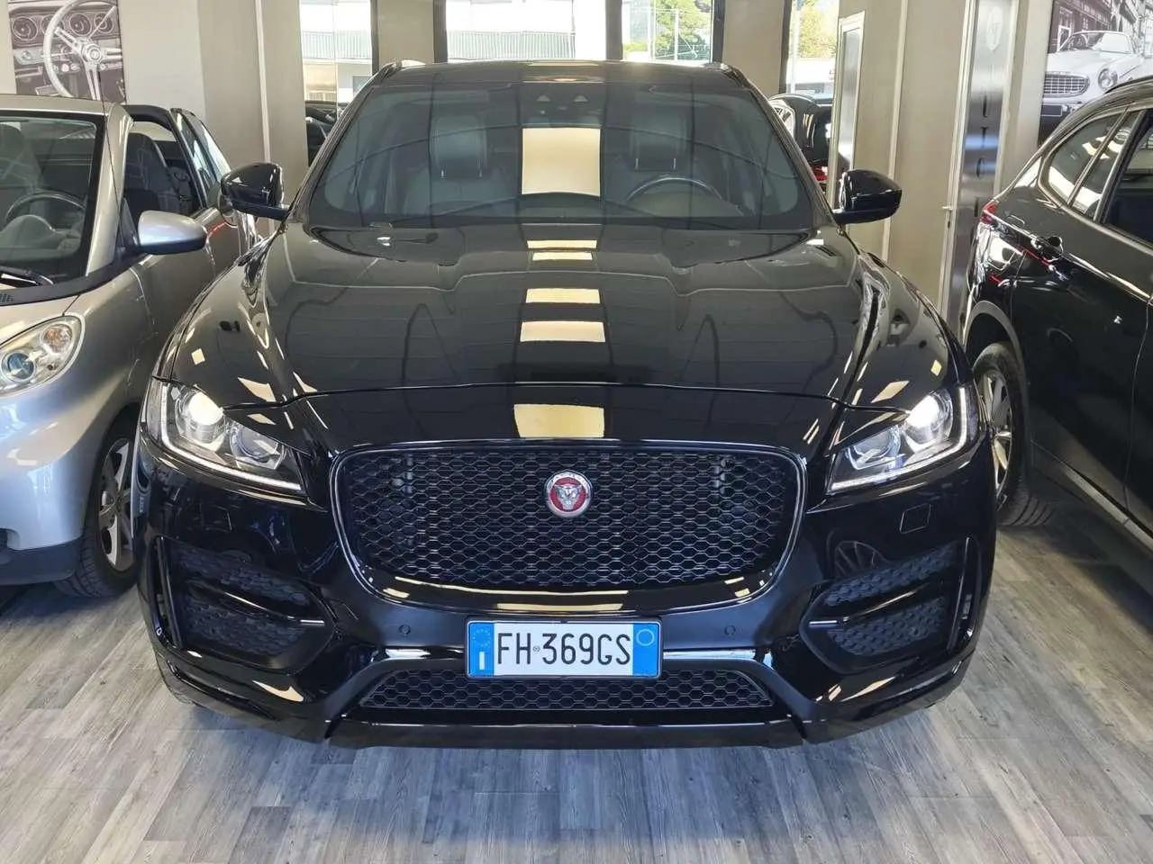 Photo 1 : Jaguar F-pace 2017 Diesel