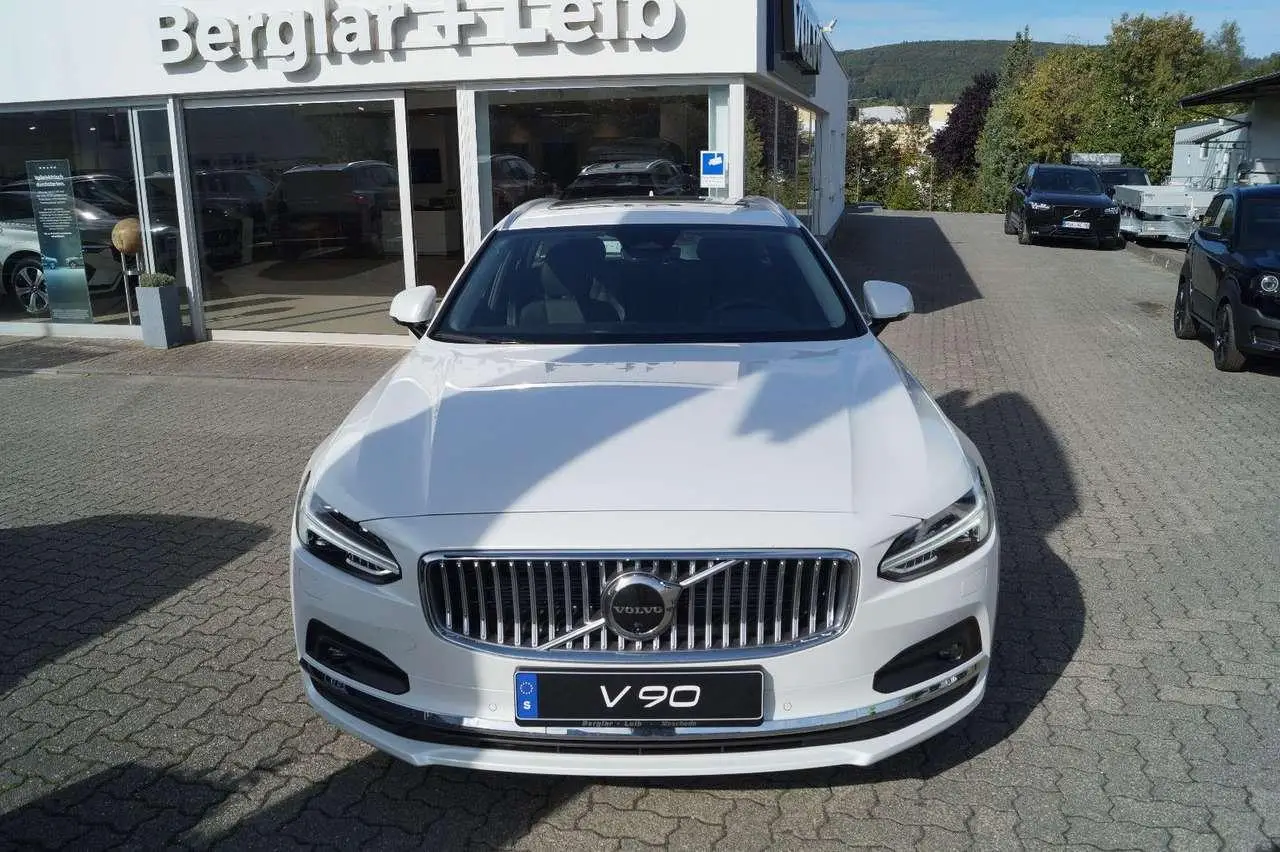 Photo 1 : Volvo V90 2024 Diesel