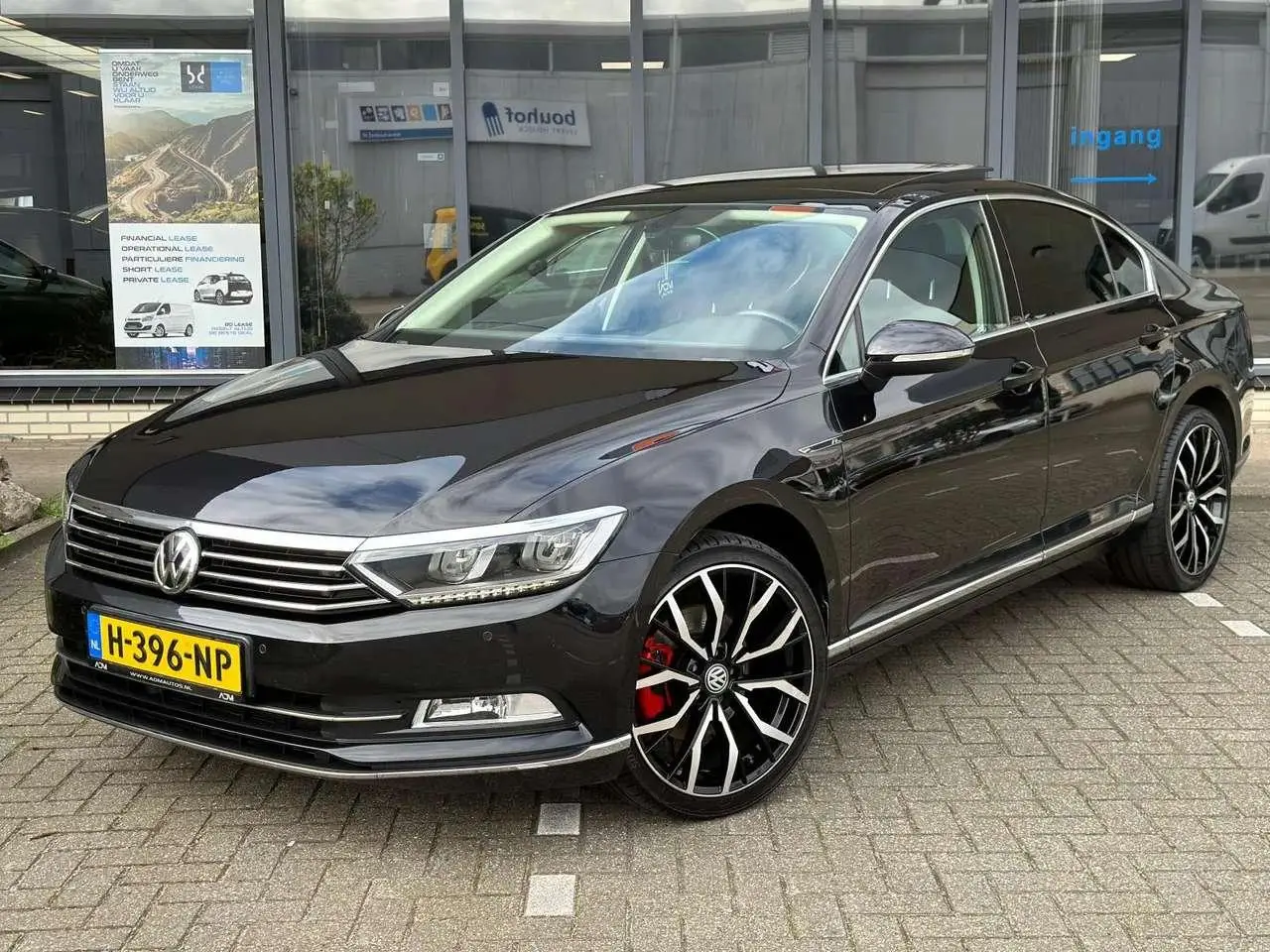 Photo 1 : Volkswagen Passat 2016 Essence