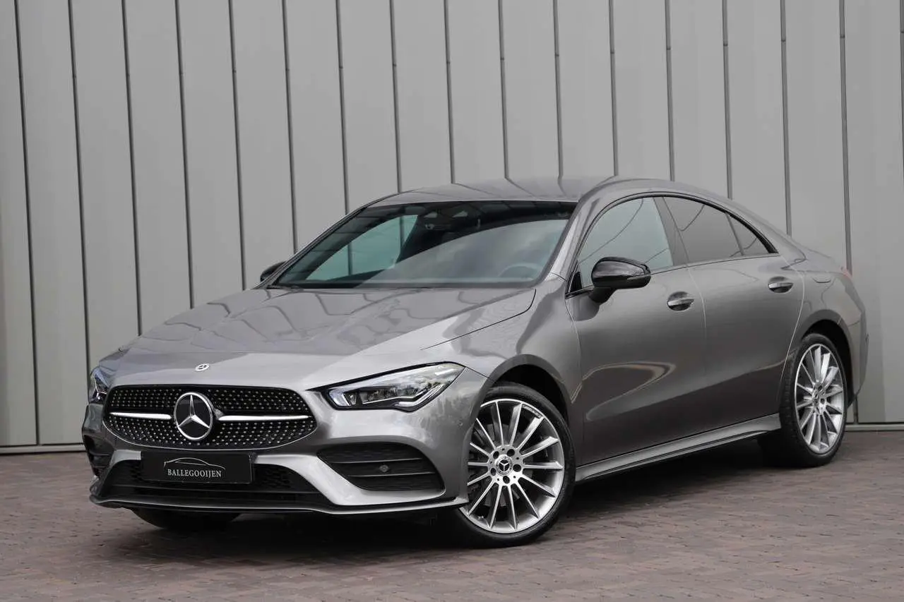 Photo 1 : Mercedes-benz Classe Cla 2023 Hybrid