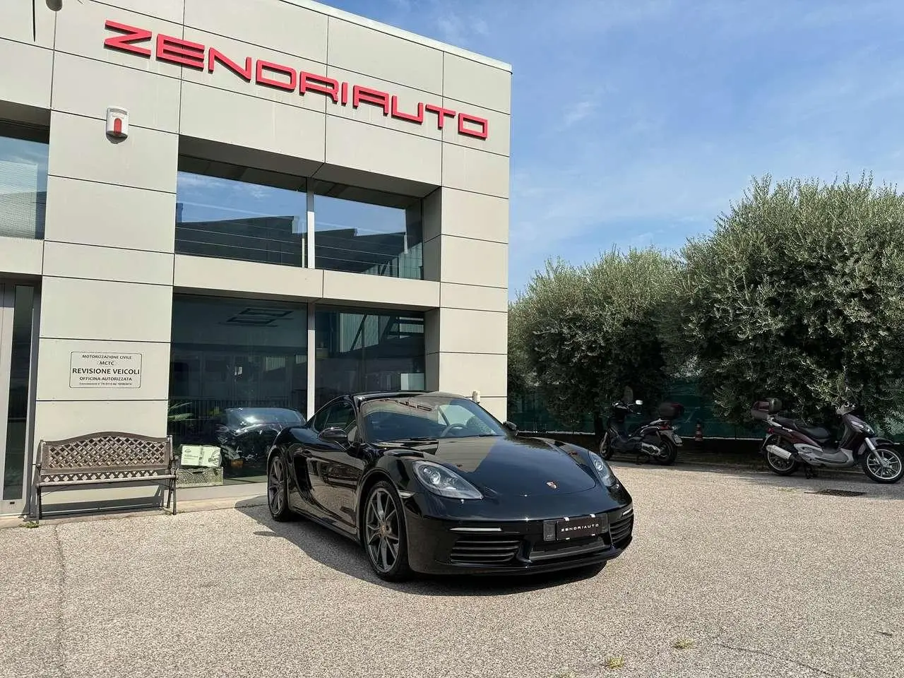 Photo 1 : Porsche 718 2019 Petrol