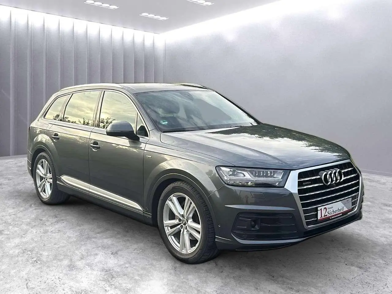 Photo 1 : Audi Q7 2016 Diesel