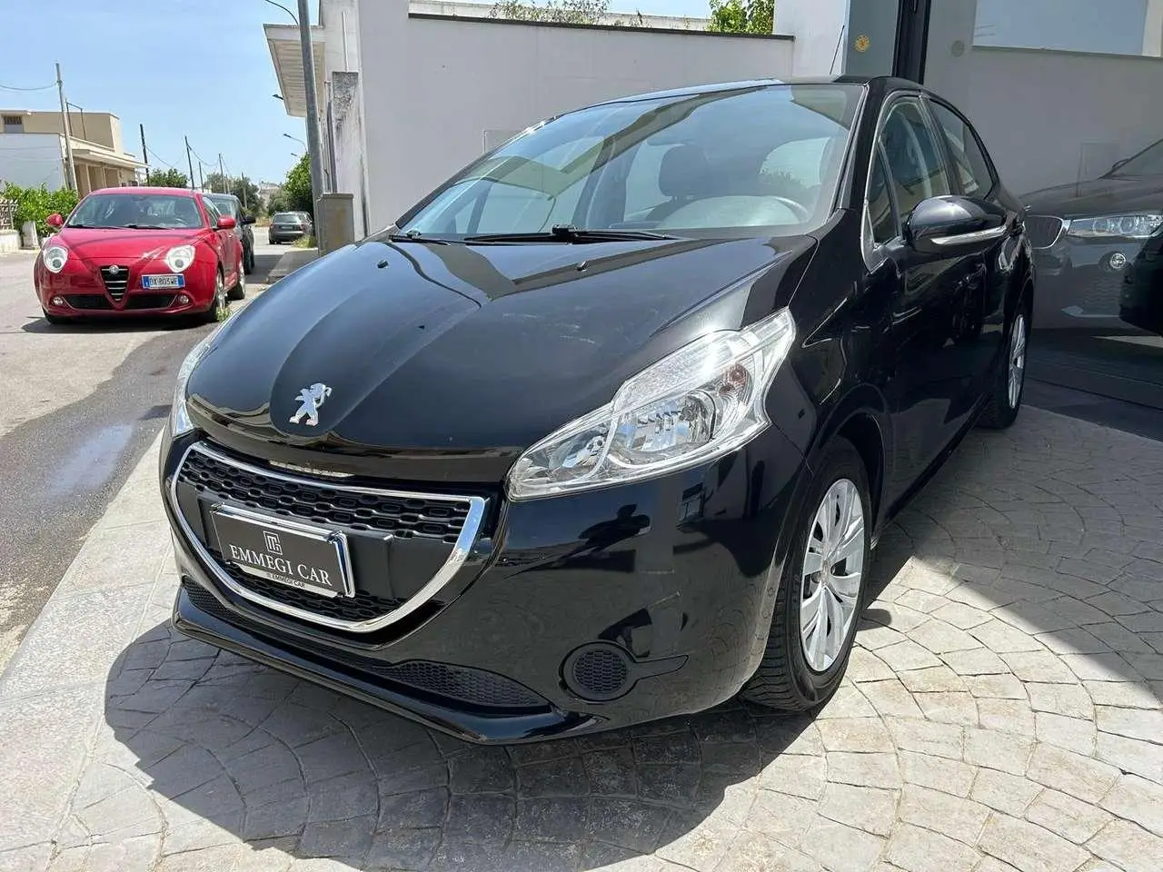 Photo 1 : Peugeot 208 2015 Diesel