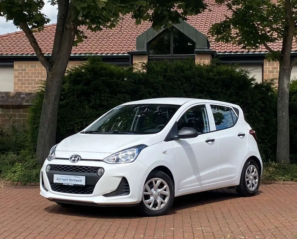 Photo 1 : Hyundai I10 2017 Petrol