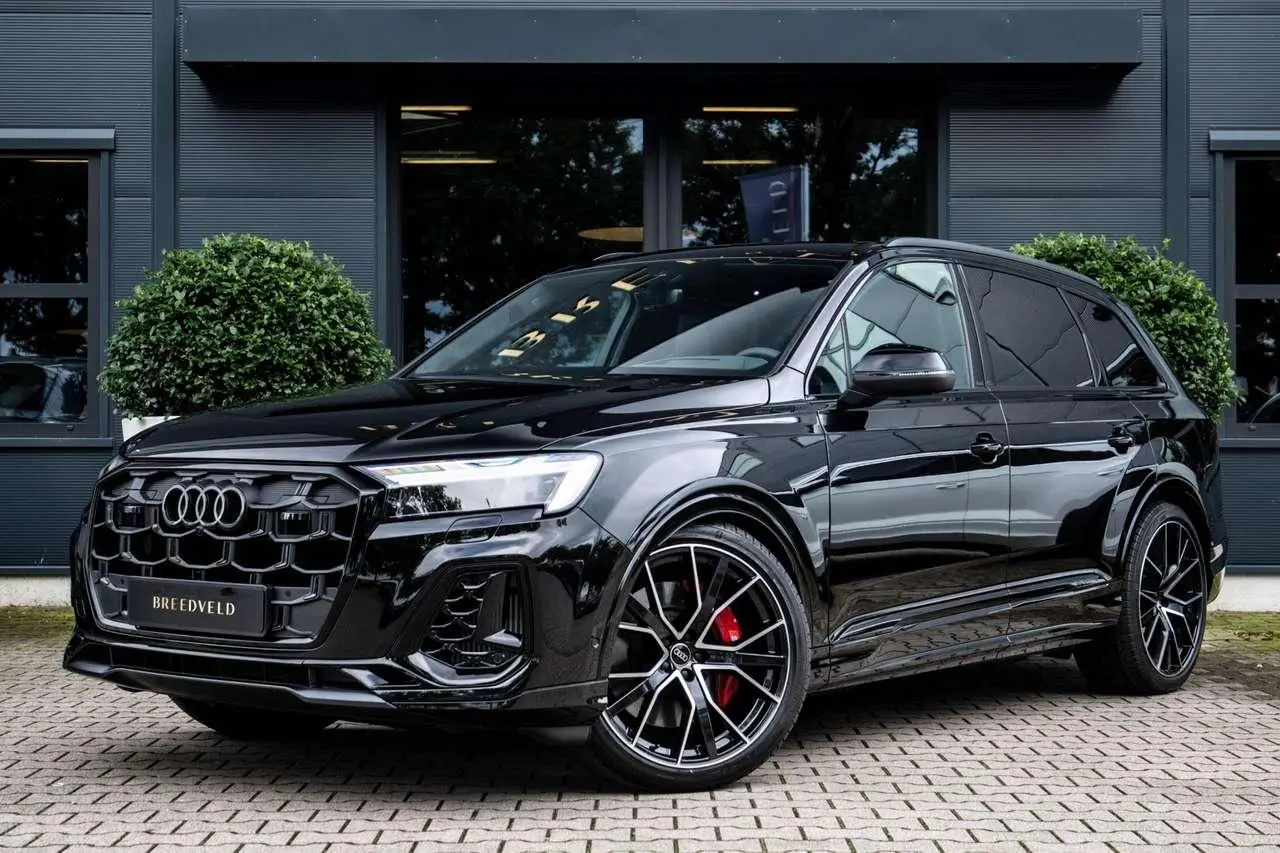 Photo 1 : Audi Sq7 2024 Essence