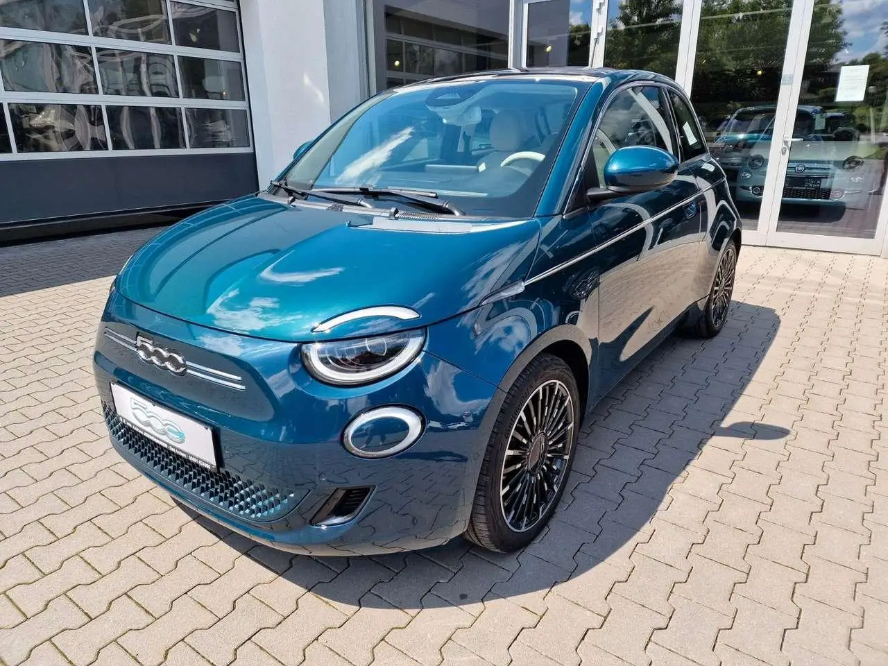 Photo 1 : Fiat 500 2021 Electric