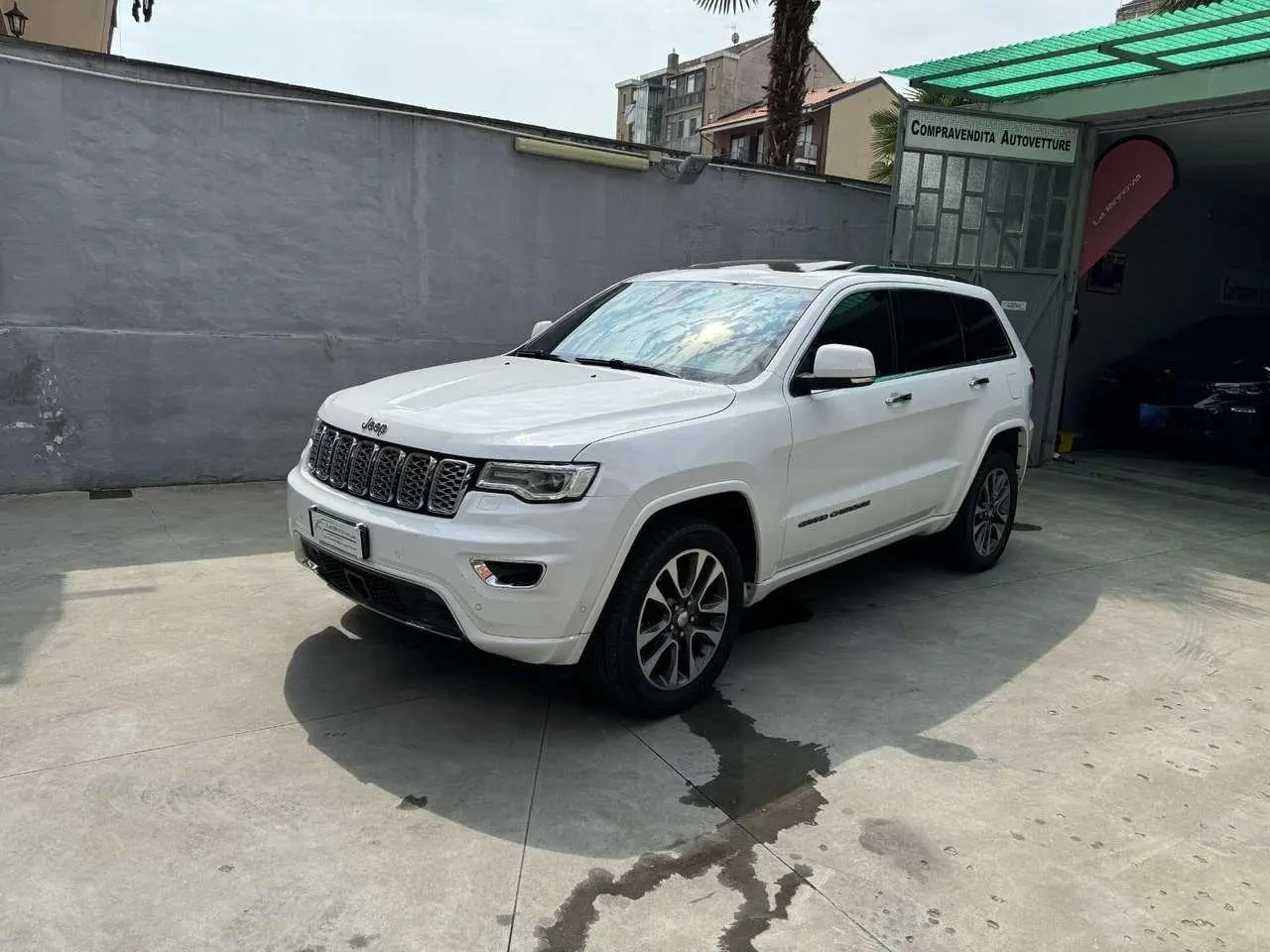 Photo 1 : Jeep Grand Cherokee 2018 Diesel