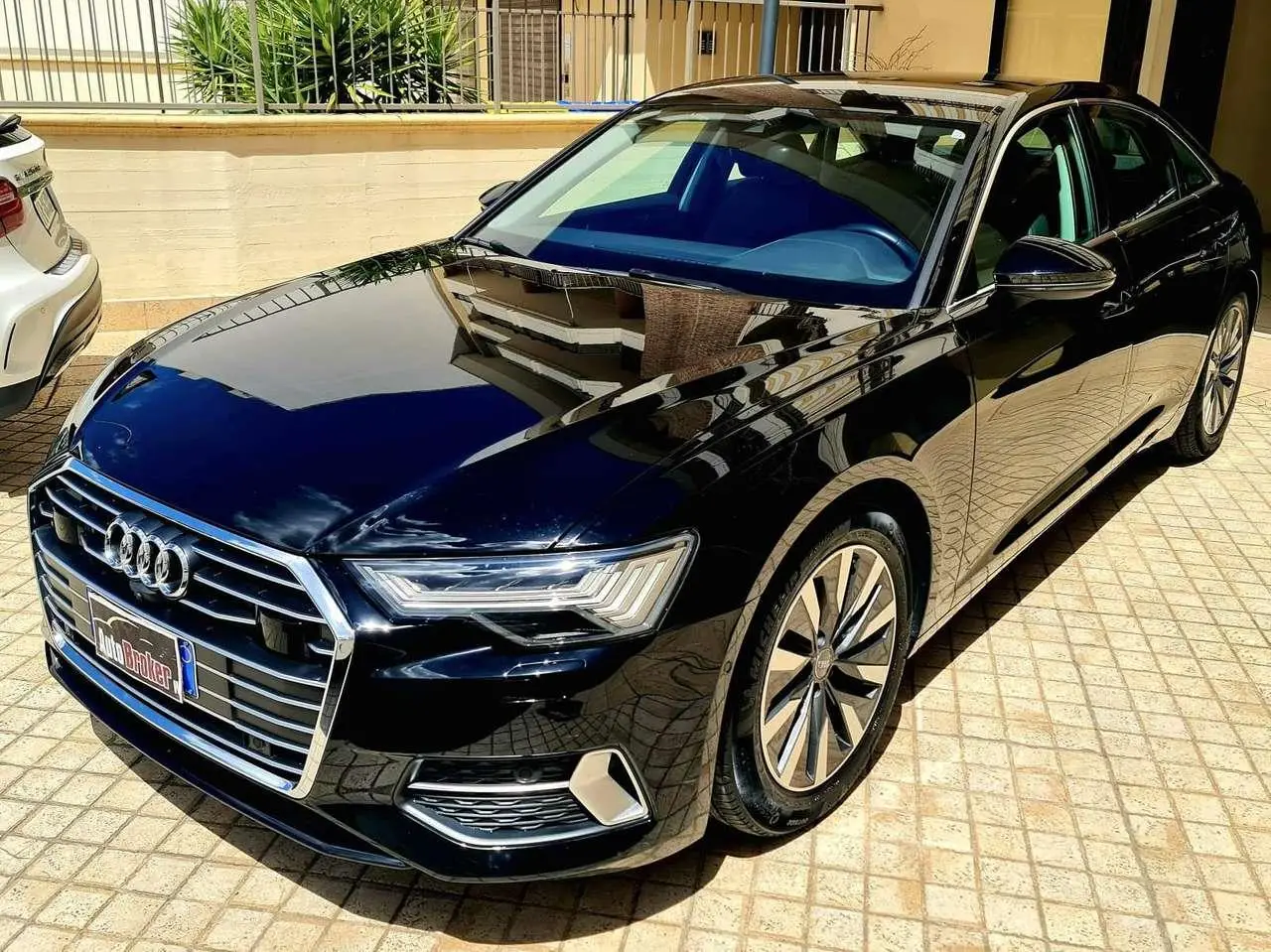 Photo 1 : Audi A6 2019 Hybride