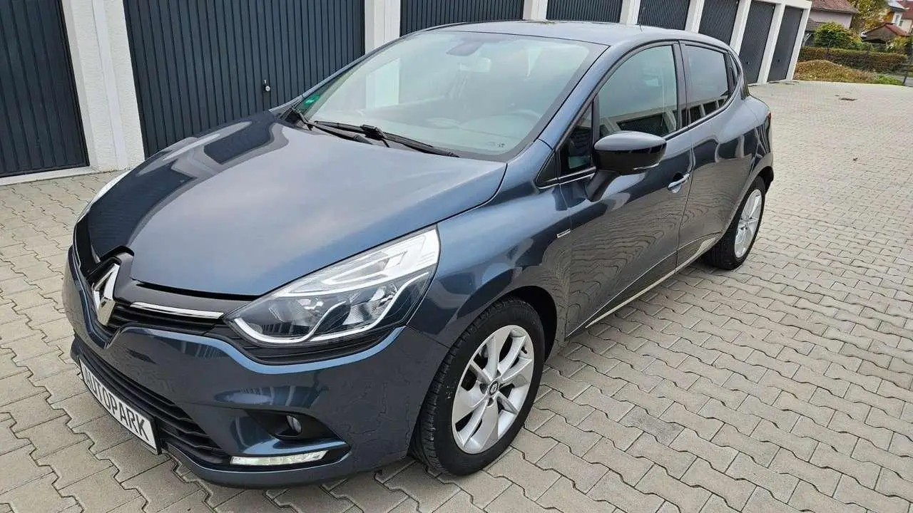 Photo 1 : Renault Clio 2017 Petrol