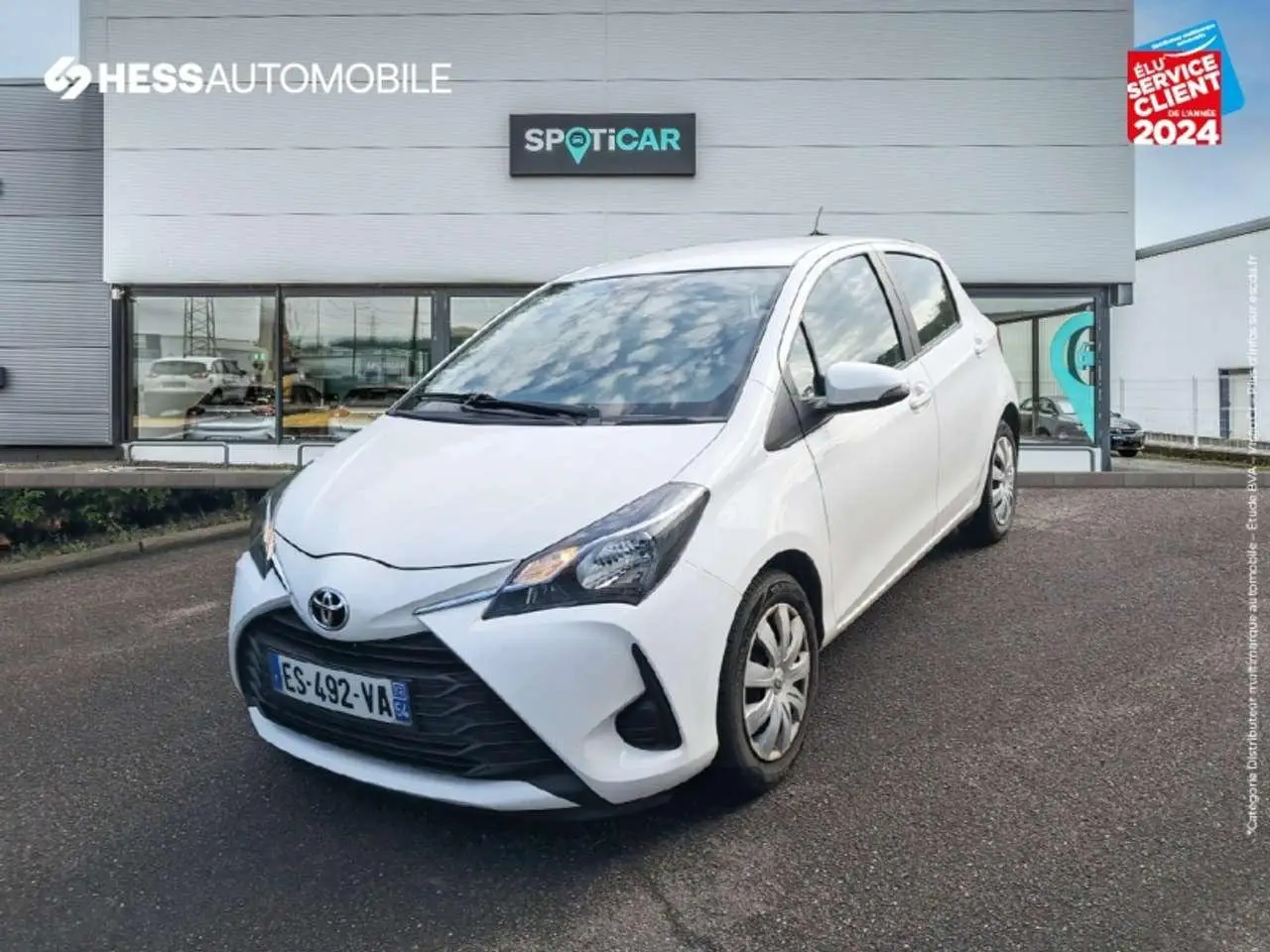 Photo 1 : Toyota Yaris 2017 Petrol