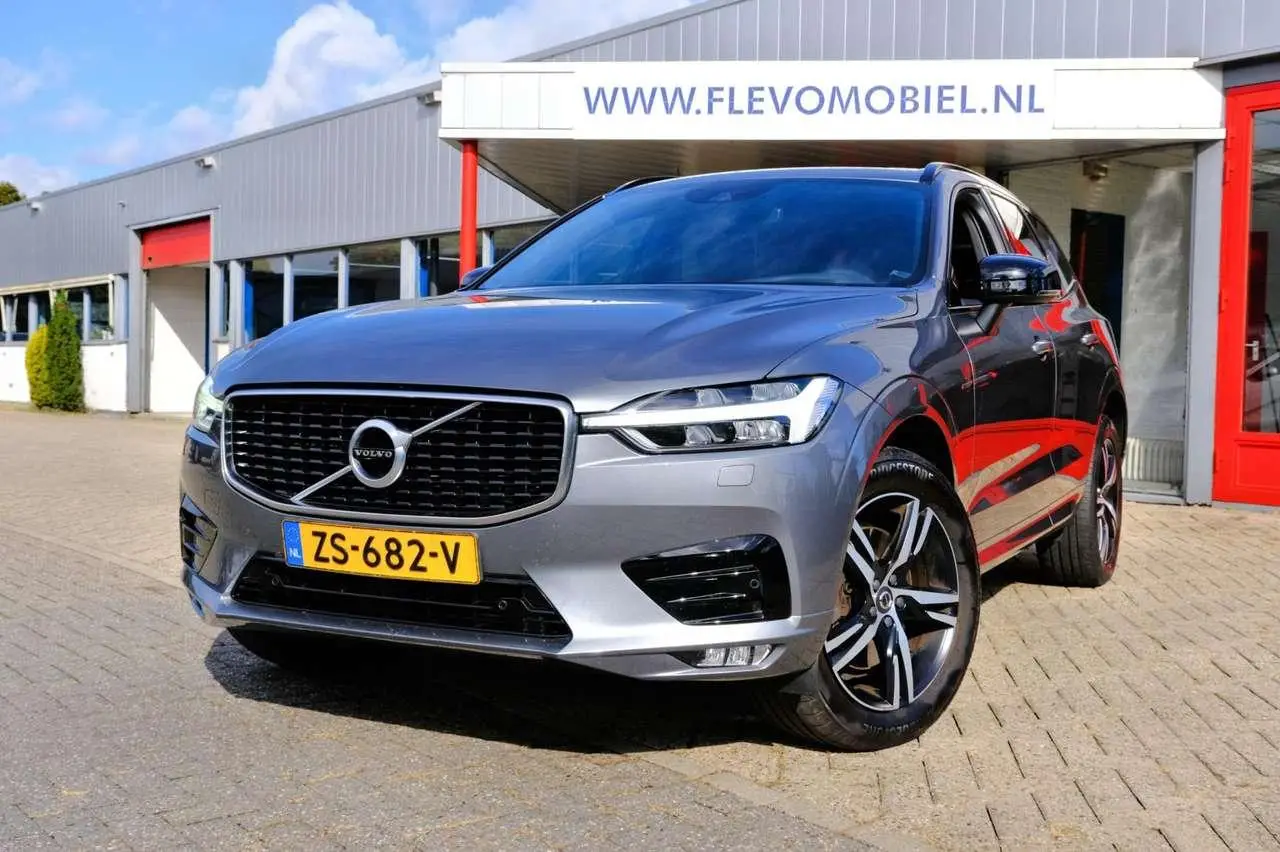 Photo 1 : Volvo Xc60 2019 Petrol