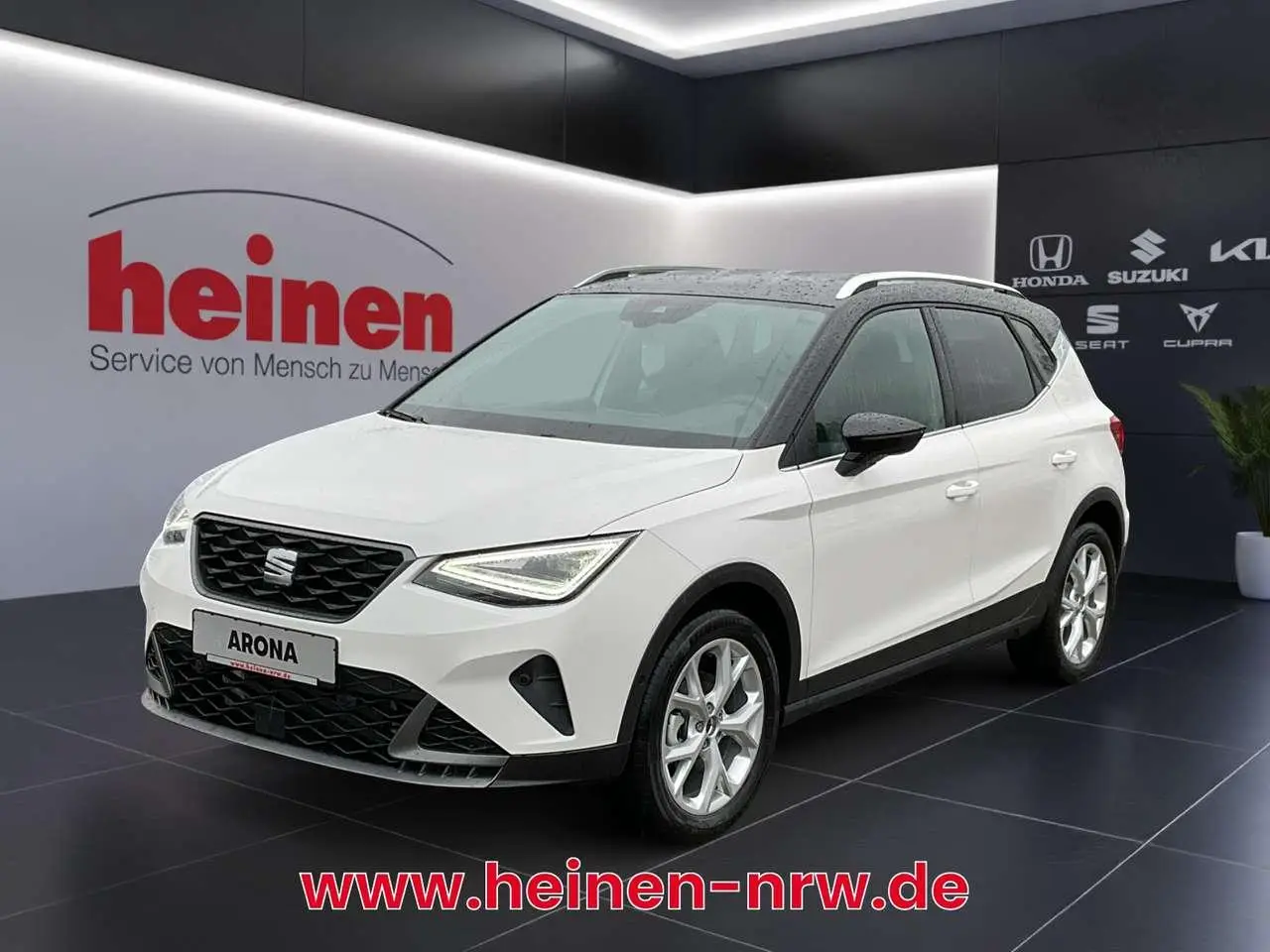 Photo 1 : Seat Arona 2024 Petrol