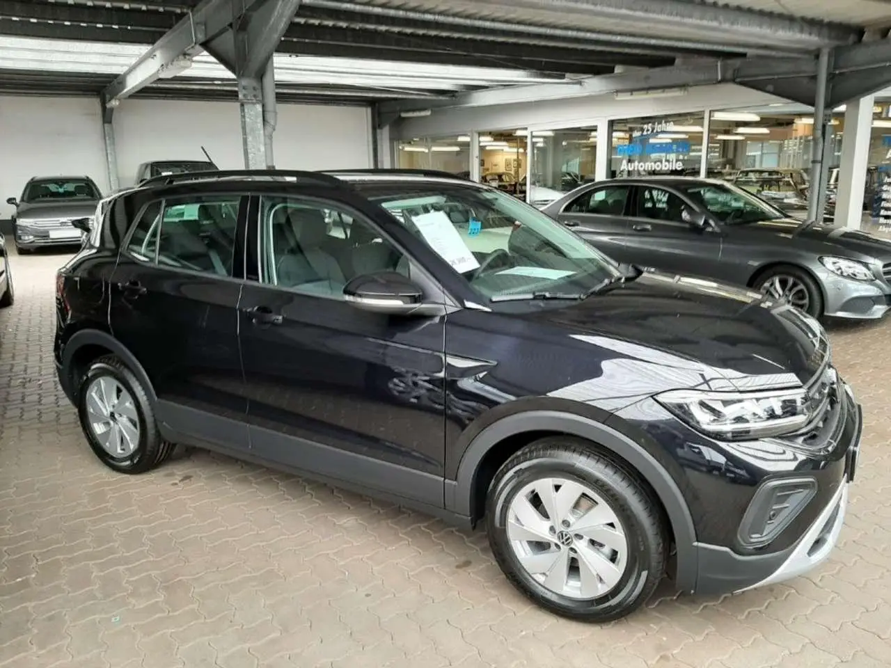 Photo 1 : Volkswagen T-cross 2024 Essence