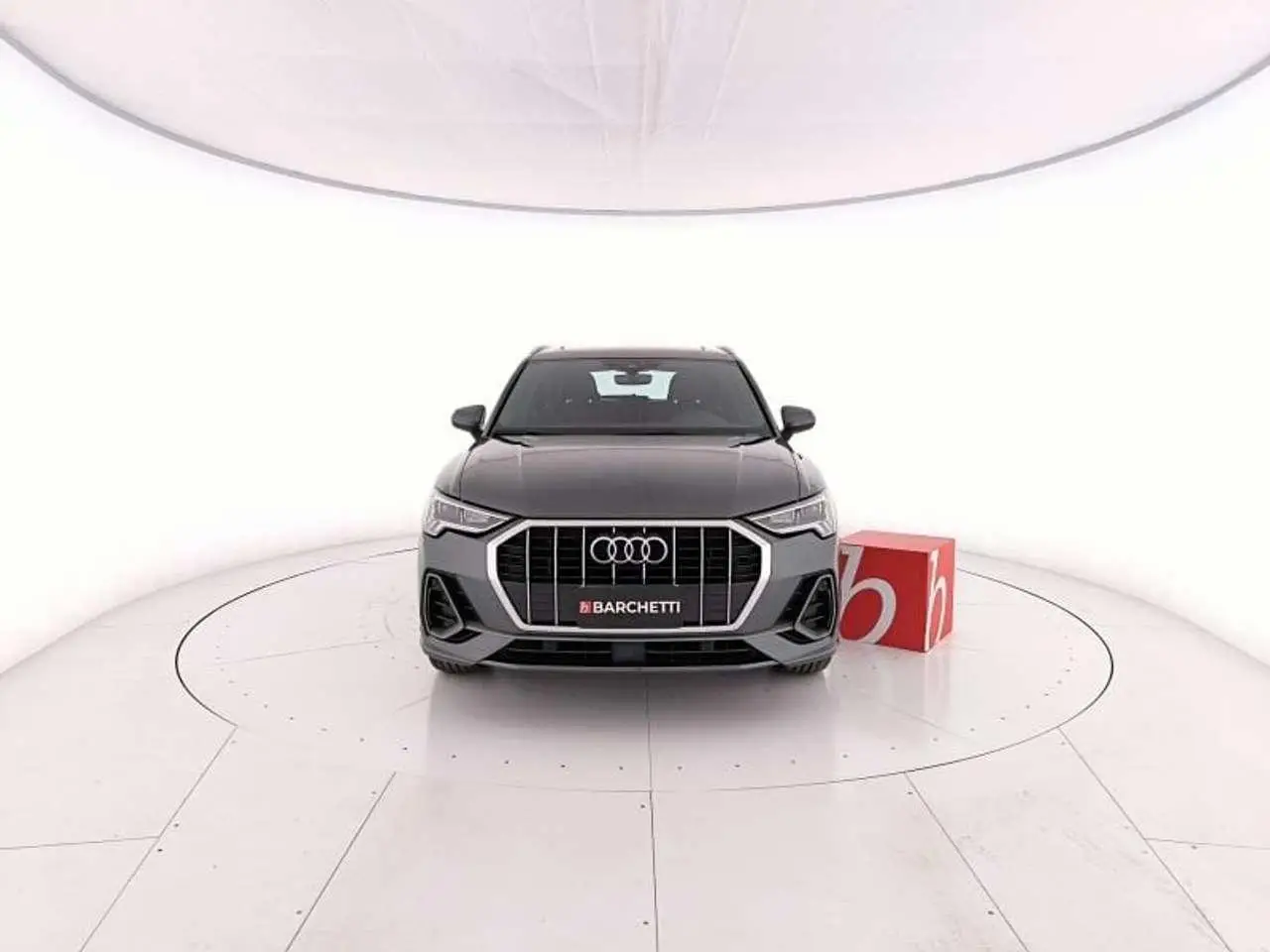 Photo 1 : Audi Q3 2020 Hybride