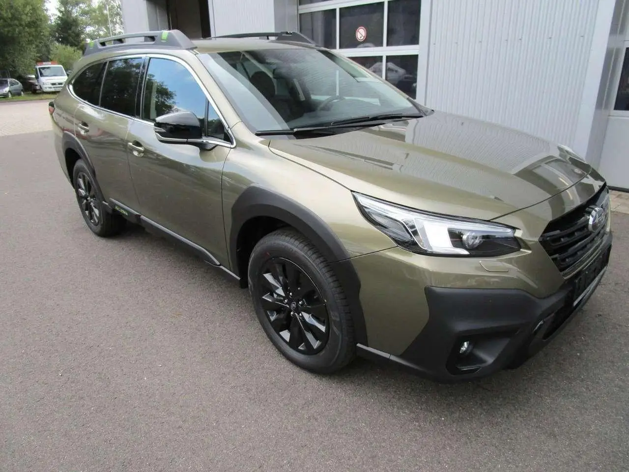 Photo 1 : Subaru Outback 2024 Essence