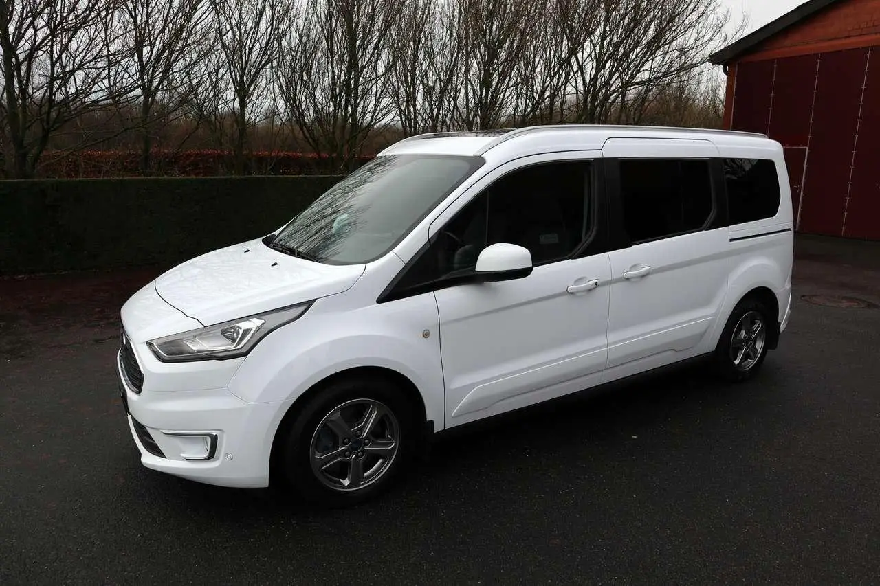 Photo 1 : Ford Grand Tourneo 2019 Diesel