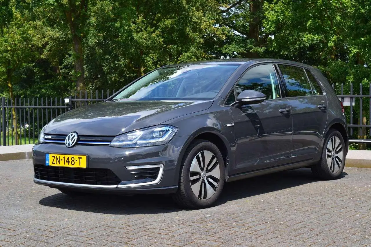 Photo 1 : Volkswagen Golf 2019 Electric