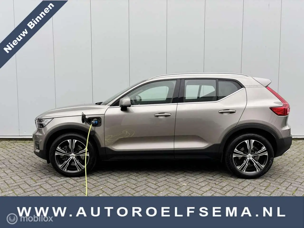 Photo 1 : Volvo Xc40 2021 Hybride