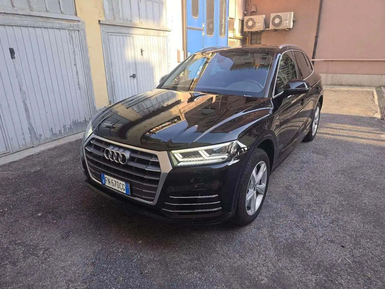 Photo 1 : Audi Q5 2018 Diesel