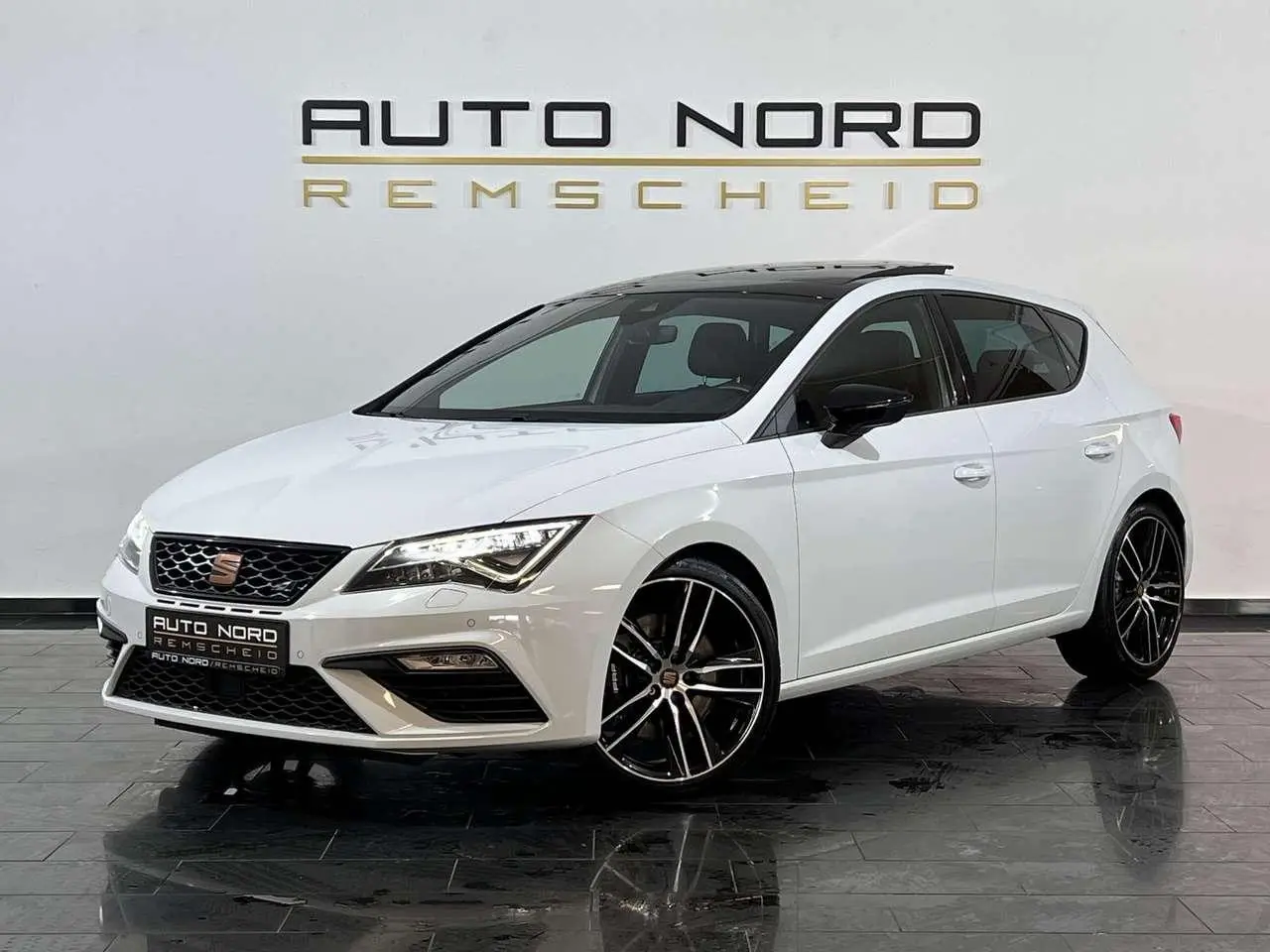 Photo 1 : Seat Leon 2019 Essence